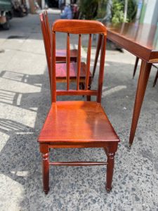 Quy trình thu mua bàn ghế gỗ tại Nghệ An đơn giản, rõ ràng