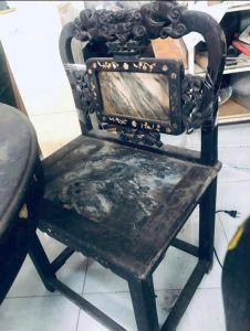Vì sao nên chọn dịch vụ thu mua bàn ghế gỗ tại Cần Thơ?