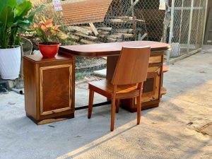 Vì sao dịch vụ thu mua bàn ghế gỗ tại Thủ Dầu Một ngày càng phổ biến?