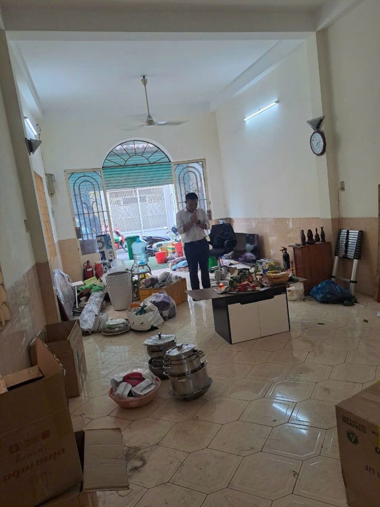 Thu Mua Xác Nhà Quận Gò Vấp: Giải Pháp Tối Ưu Khi Muốn “Dọn Sạch” Tài Sản Cũ