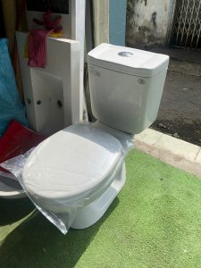 Quy trình thu mua thiết bị vệ sinh giá cao diễn ra như thế nào?